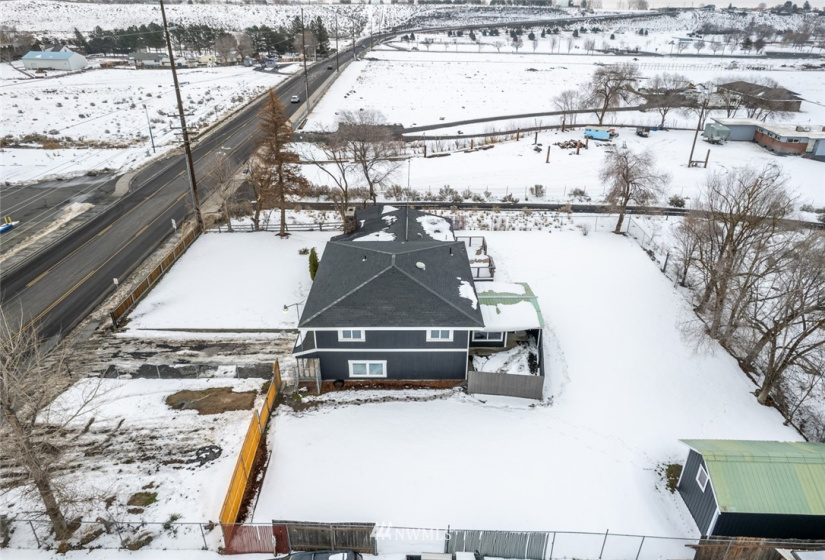 8037 Valley, Moses Lake, Washington 98837, 4 Bedrooms Bedrooms, ,1 BathroomBathrooms,Residential,For Sale,Valley,NWM1880573