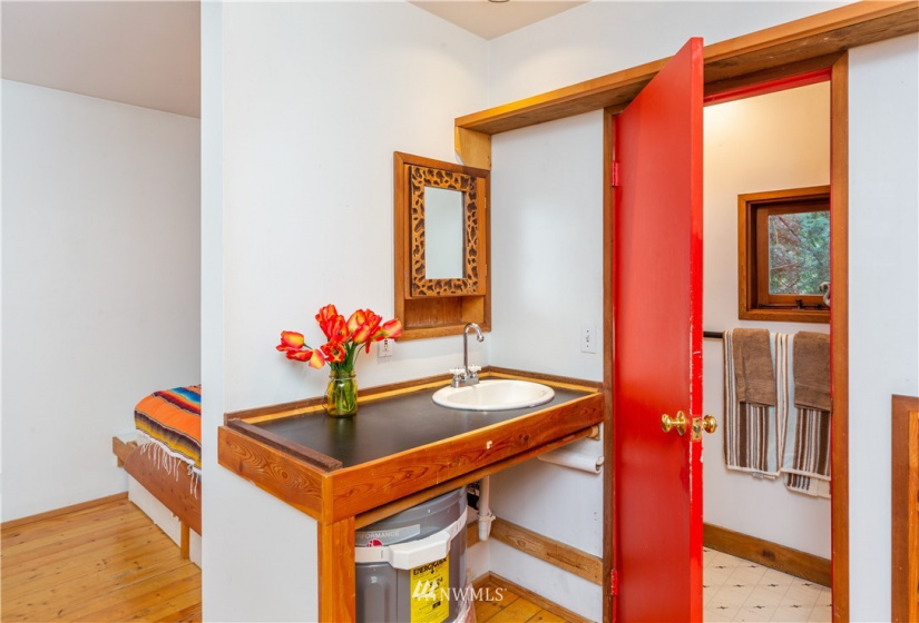 21179 Kingston, Indianola, Washington 98342, 2 Bedrooms Bedrooms, ,1 BathroomBathrooms,Residential,For Sale,Kingston,NWM1874579