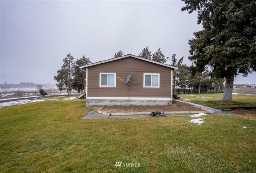 19835 Road 6, Warden, Washington 98857, 3 Bedrooms Bedrooms, ,2 BathroomsBathrooms,Farm,For Sale,Road 6,NWM1877062