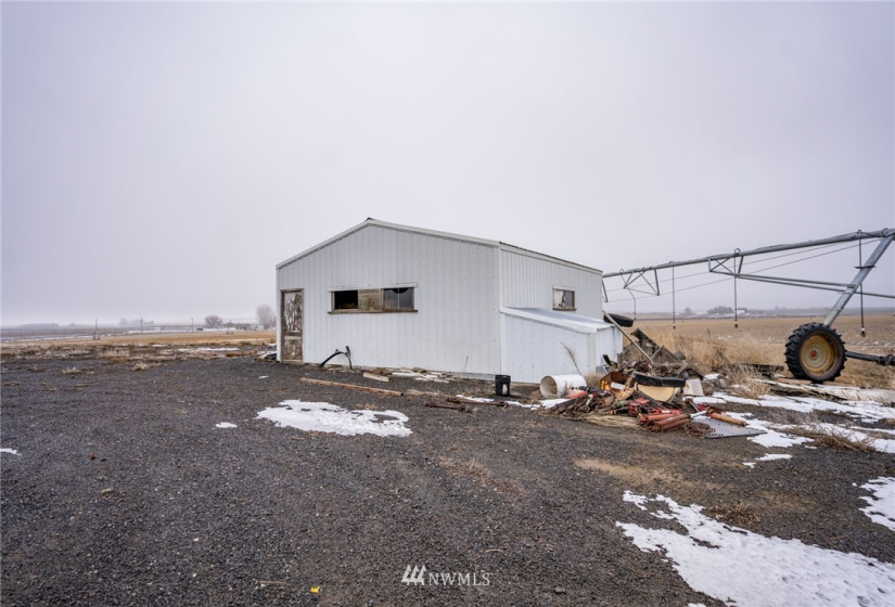 19835 Road 6, Warden, Washington 98857, 3 Bedrooms Bedrooms, ,2 BathroomsBathrooms,Farm,For Sale,Road 6,NWM1877062