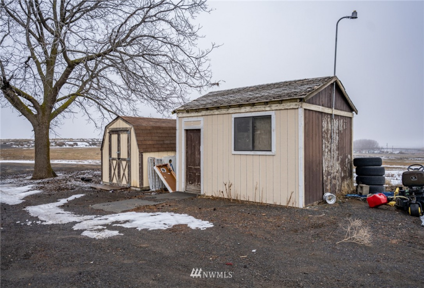 19835 Road 6, Warden, Washington 98857, 3 Bedrooms Bedrooms, ,2 BathroomsBathrooms,Farm,For Sale,Road 6,NWM1877062