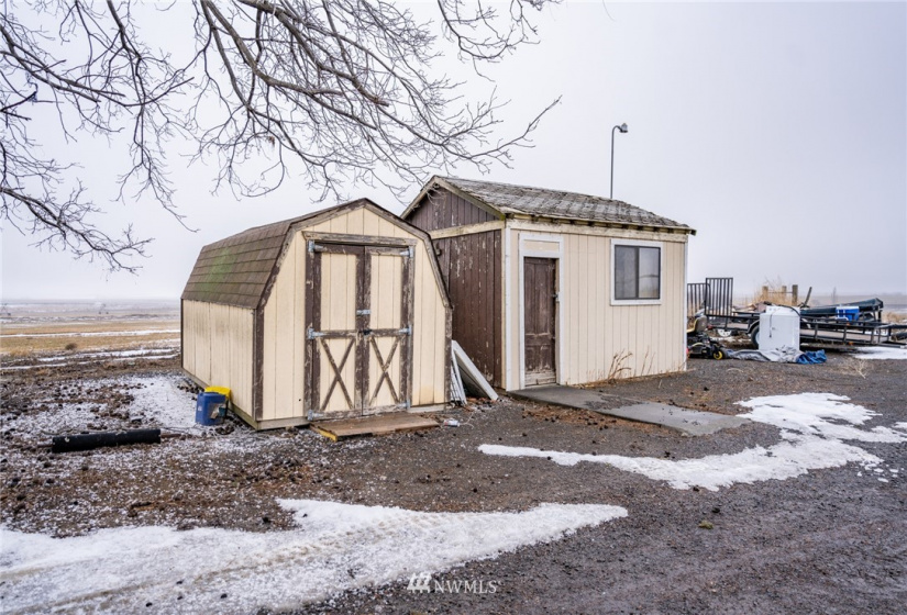 19835 Road 6, Warden, Washington 98857, 3 Bedrooms Bedrooms, ,2 BathroomsBathrooms,Farm,For Sale,Road 6,NWM1877062