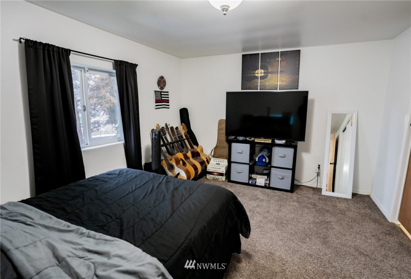 19835 Road 6, Warden, Washington 98857, 3 Bedrooms Bedrooms, ,2 BathroomsBathrooms,Farm,For Sale,Road 6,NWM1877062