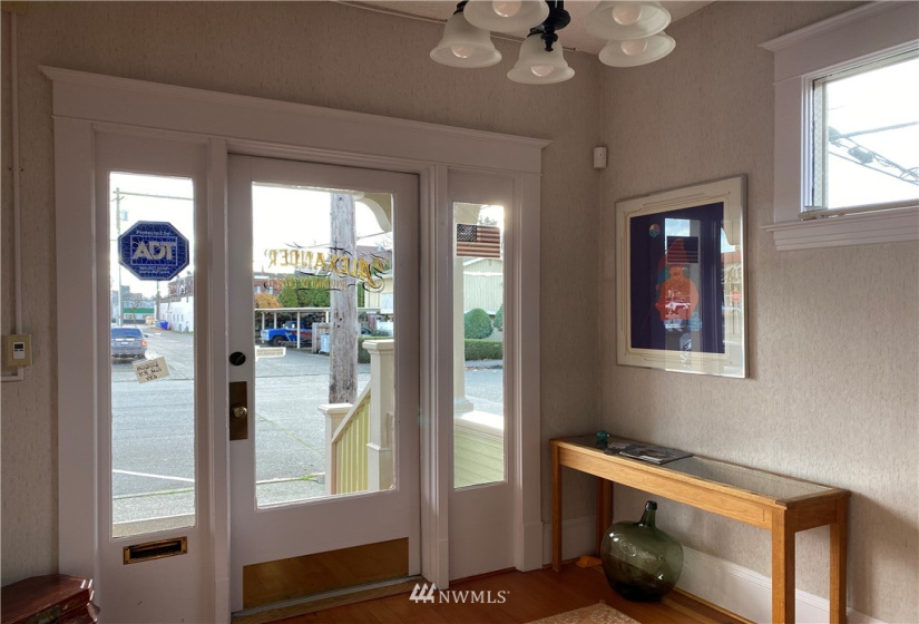 1511 26th, Everett, Washington 98201, 5 Bedrooms Bedrooms, ,Residential Lease,For Rent,26th,NWM1878398