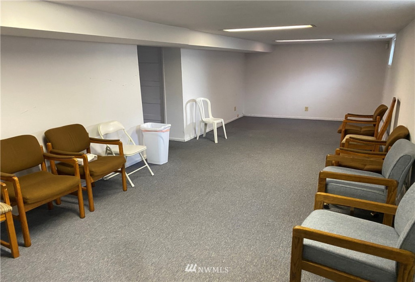 1511 26th, Everett, Washington 98201, 5 Bedrooms Bedrooms, ,Residential Lease,For Rent,26th,NWM1878398