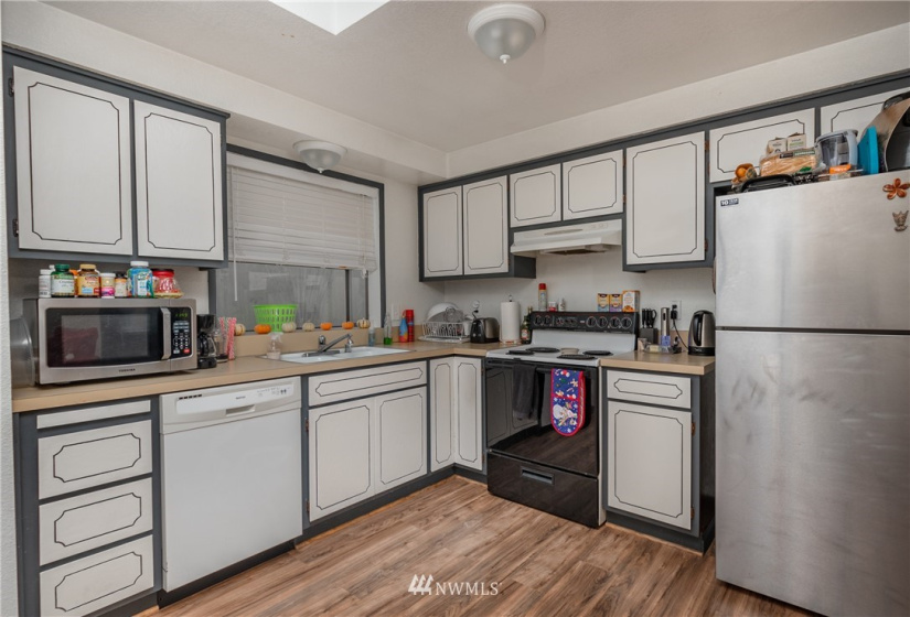 685 Atalanta, Oak Harbor, Washington 98277, 2 Bedrooms Bedrooms, ,1 BathroomBathrooms,Residential,For Sale,Islander Condo,Atalanta,NWM1880504