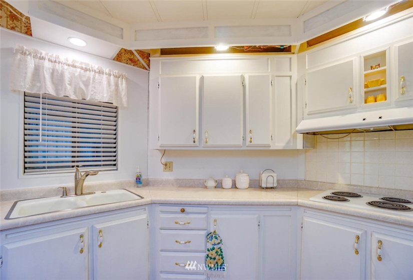 14204 10th, Vancouver, Washington 98685, 2 Bedrooms Bedrooms, ,2 BathroomsBathrooms,Manufactured In Park,For Sale,10th,NWM1880784