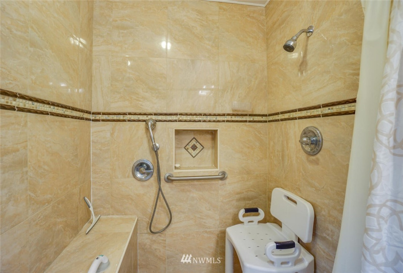 14204 10th, Vancouver, Washington 98685, 2 Bedrooms Bedrooms, ,2 BathroomsBathrooms,Manufactured In Park,For Sale,10th,NWM1880784