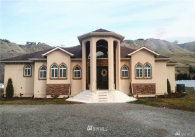 2755 Rock Island, East Wenatchee, Washington 98802, 4 Bedrooms Bedrooms, ,3 BathroomsBathrooms,Residential,For Sale,Rock Island,NWM1880815