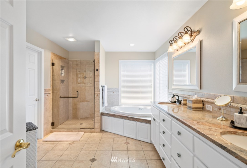 2075 Broadcrest, Wenatchee, Washington 98801, 4 Bedrooms Bedrooms, ,3 BathroomsBathrooms,Residential,For Sale,Broadview,Broadcrest,NWM1880785