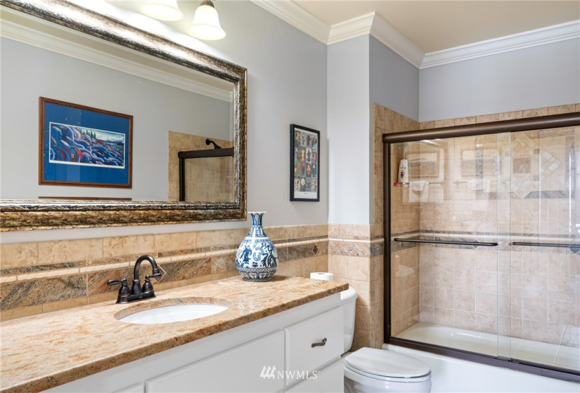 2075 Broadcrest, Wenatchee, Washington 98801, 4 Bedrooms Bedrooms, ,3 BathroomsBathrooms,Residential,For Sale,Broadview,Broadcrest,NWM1880785