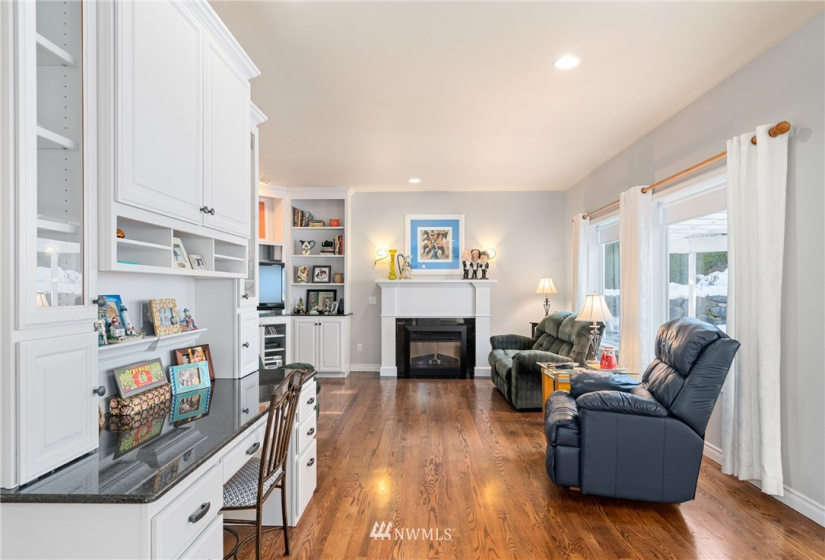 2075 Broadcrest, Wenatchee, Washington 98801, 4 Bedrooms Bedrooms, ,3 BathroomsBathrooms,Residential,For Sale,Broadview,Broadcrest,NWM1880785