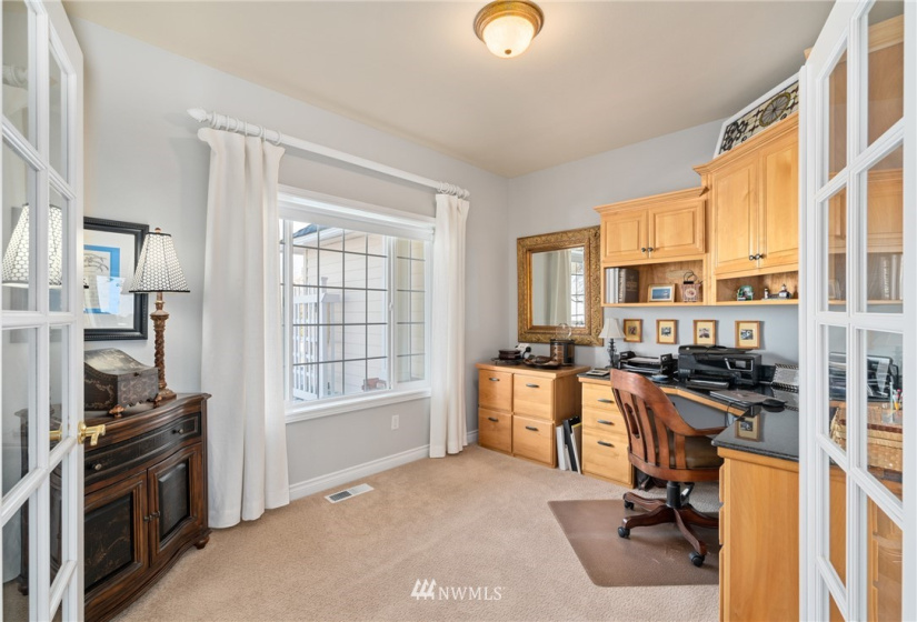 2075 Broadcrest, Wenatchee, Washington 98801, 4 Bedrooms Bedrooms, ,3 BathroomsBathrooms,Residential,For Sale,Broadview,Broadcrest,NWM1880785