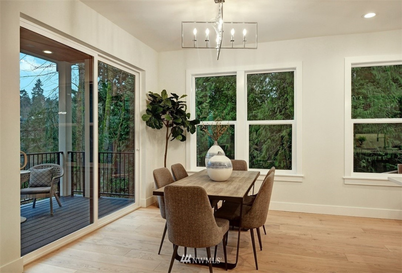 12105 105th, Kirkland, Washington 98033, 4 Bedrooms Bedrooms, ,2 BathroomsBathrooms,Residential,For Sale,Laredo,105th,NWM1880532