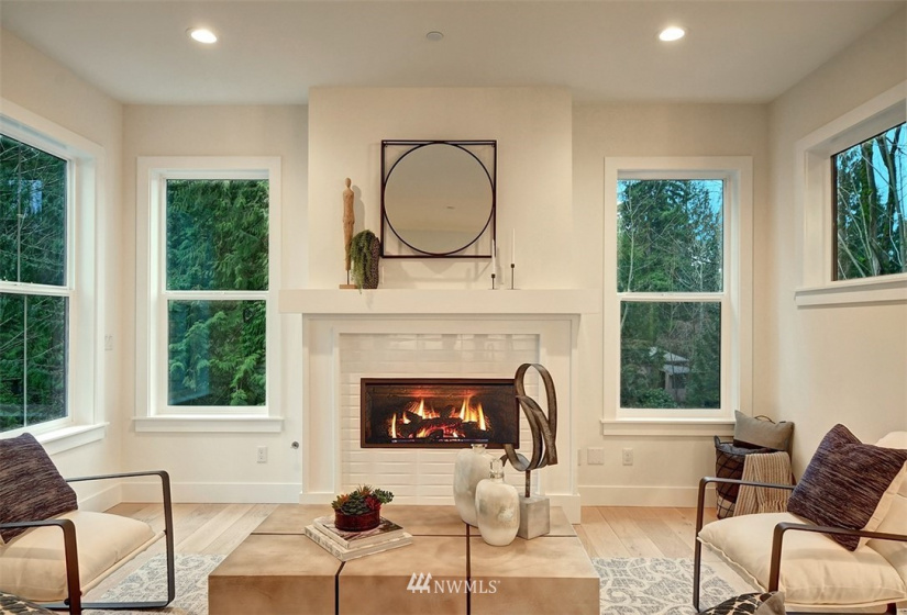 12105 105th, Kirkland, Washington 98033, 4 Bedrooms Bedrooms, ,2 BathroomsBathrooms,Residential,For Sale,Laredo,105th,NWM1880532