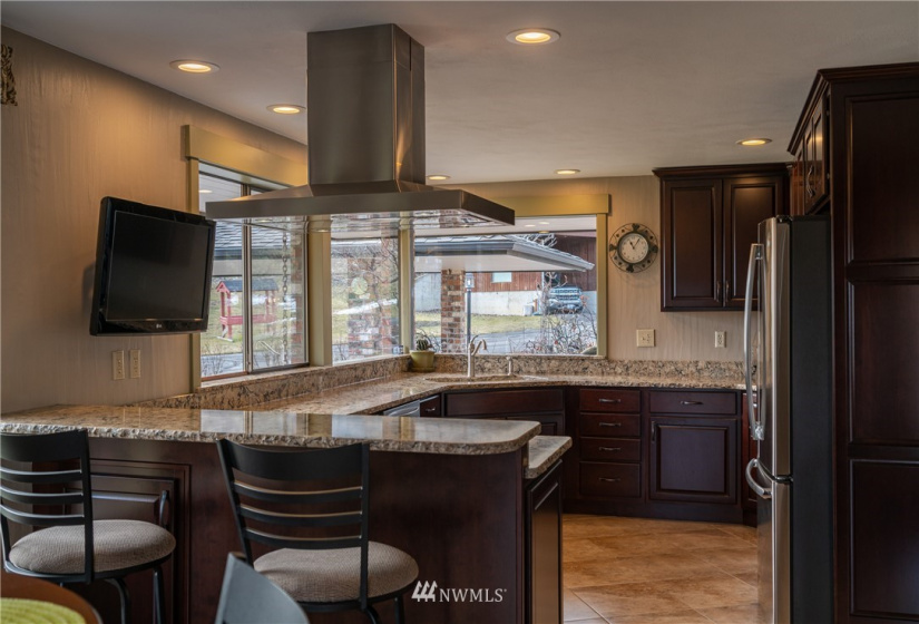 1701 Skyline, Wenatchee, Washington 98801, 3 Bedrooms Bedrooms, ,1 BathroomBathrooms,Residential,For Sale,Skyline,NWM1880850