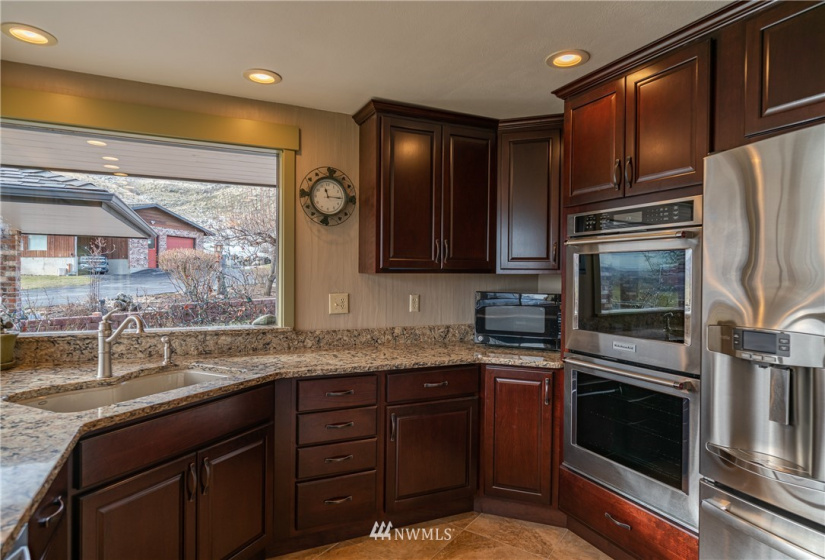 1701 Skyline, Wenatchee, Washington 98801, 3 Bedrooms Bedrooms, ,1 BathroomBathrooms,Residential,For Sale,Skyline,NWM1880850