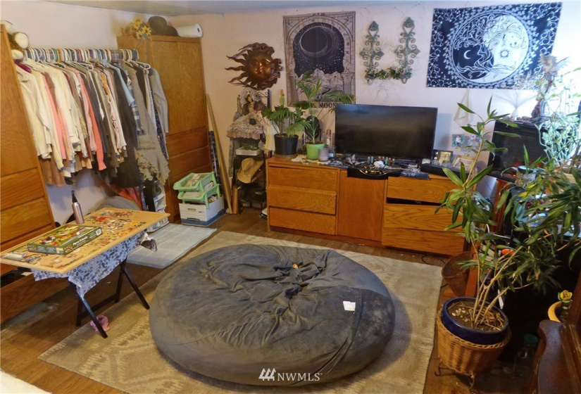 111 Grand, Electric City, Washington 99123, 2 Bedrooms Bedrooms, ,1 BathroomBathrooms,Residential,For Sale,State,Grand,NWM1880887