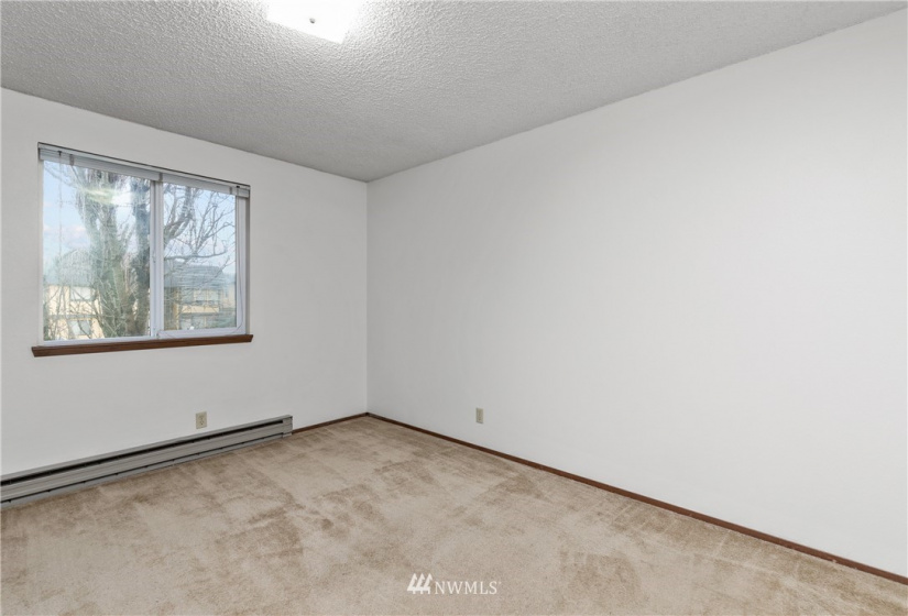 390 Izett, Oak Harbor, Washington 98277, 2 Bedrooms Bedrooms, ,Residential Lease,For Rent,Izett,NWM1880915