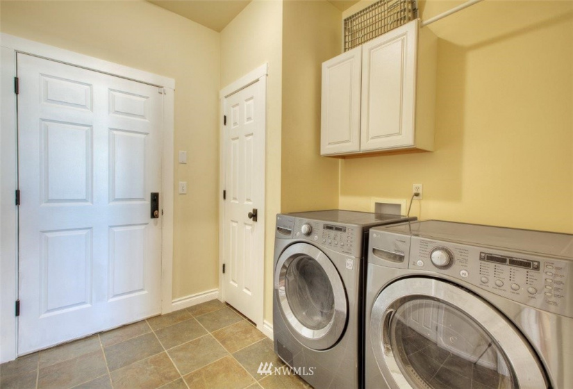 6838 Old Olympic Highway, Olympia, Washington 98502, 4 Bedrooms Bedrooms, ,1 BathroomBathrooms,Residential,For Sale,Old Olympic Highway,NWM1877621