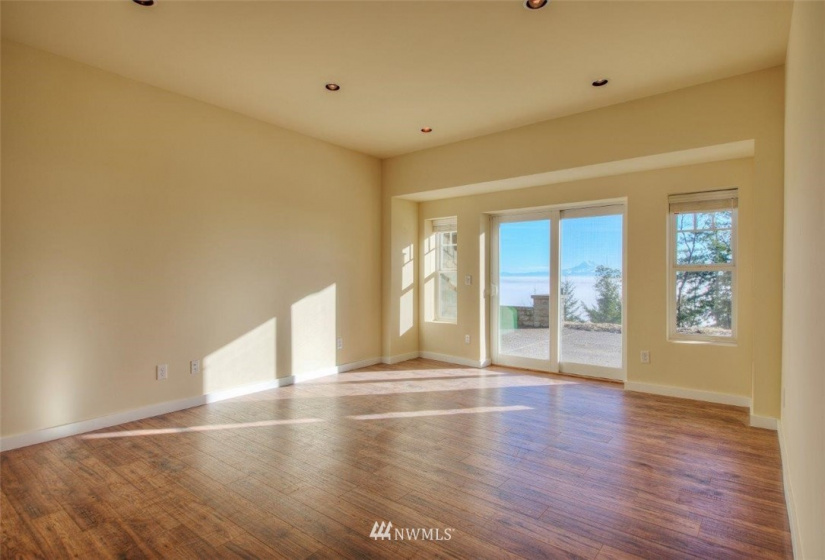 6838 Old Olympic Highway, Olympia, Washington 98502, 4 Bedrooms Bedrooms, ,1 BathroomBathrooms,Residential,For Sale,Old Olympic Highway,NWM1877621