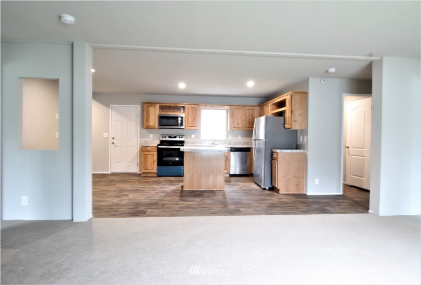 6410 201st, Centralia, Washington 98531, 3 Bedrooms Bedrooms, ,2 BathroomsBathrooms,Manufactured In Park,For Sale,201st,NWM1880677