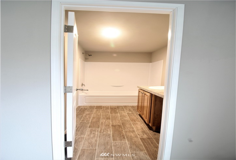 6411 201st, Centralia, Washington 98531, 3 Bedrooms Bedrooms, ,2 BathroomsBathrooms,Manufactured In Park,For Sale,201st,NWM1880682