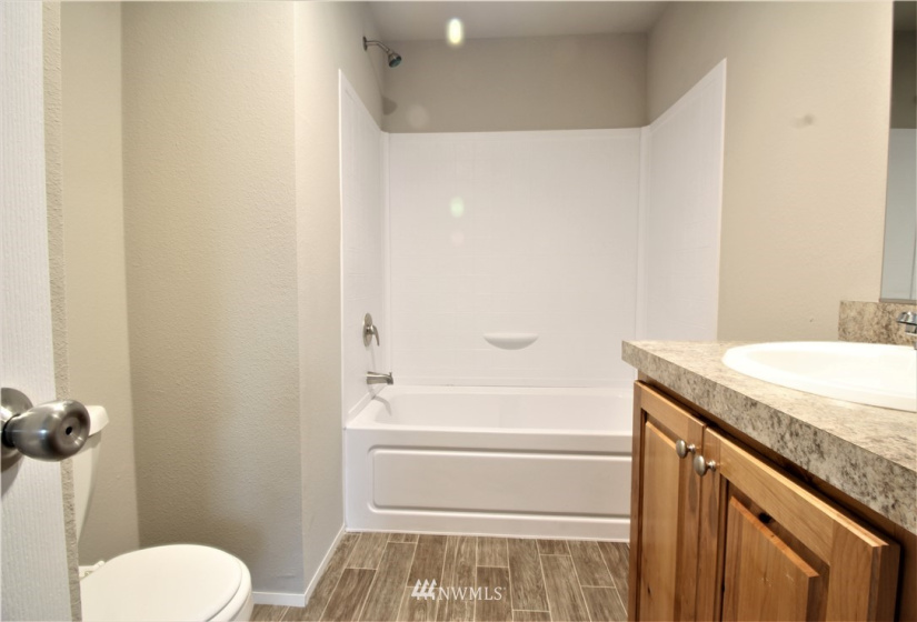 6411 201st, Centralia, Washington 98531, 3 Bedrooms Bedrooms, ,2 BathroomsBathrooms,Manufactured In Park,For Sale,201st,NWM1880682