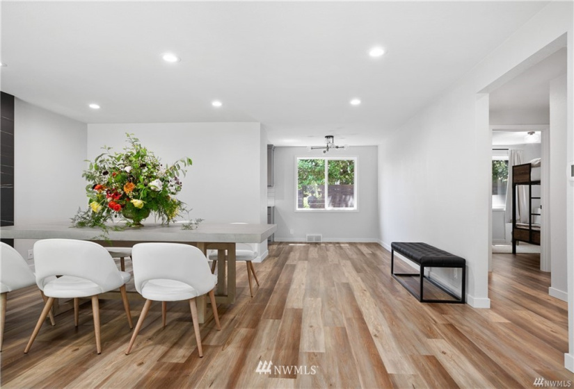 2323 103rd, Bellevue, Washington 98004, 3 Bedrooms Bedrooms, ,1 BathroomBathrooms,Residential,For Sale,103rd,NWM1880685