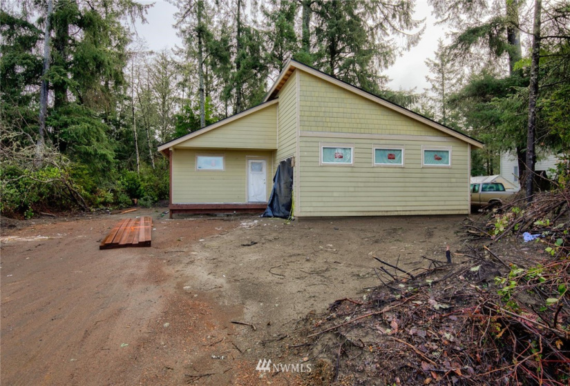616 Sunset, Ocean Shores, Washington 98569, 2 Bedrooms Bedrooms, ,1 BathroomBathrooms,Residential,For Sale,DIV 24,Sunset,NWM1880545