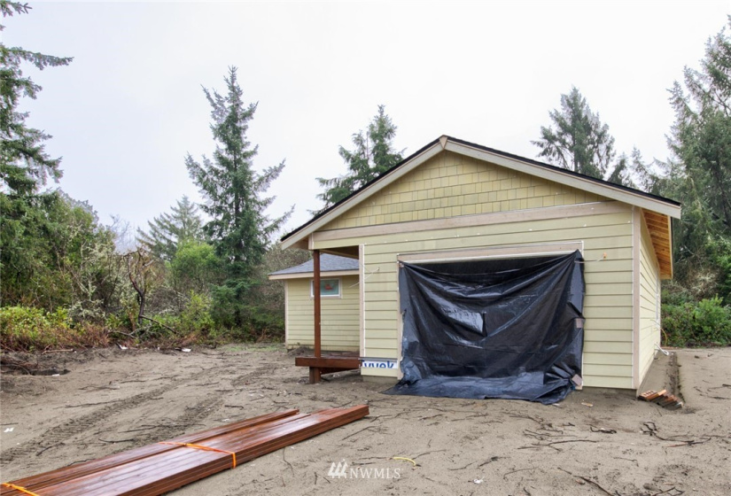 825 Shark, Ocean Shores, Washington 98569, 2 Bedrooms Bedrooms, ,1 BathroomBathrooms,Residential,For Sale,DIV 16,Shark,NWM1880557