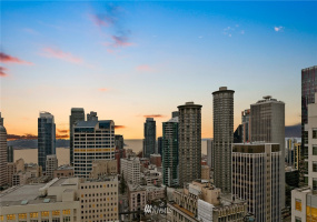 737 Olive, Seattle, Washington 98101, 2 Bedrooms Bedrooms, ,2 BathroomsBathrooms,Residential,For Sale,Olive 8,Olive,NWM1880975