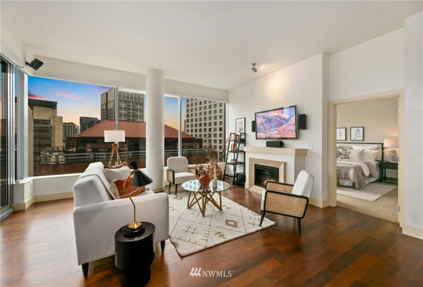 737 Olive, Seattle, Washington 98101, 2 Bedrooms Bedrooms, ,2 BathroomsBathrooms,Residential,For Sale,Olive 8,Olive,NWM1880975