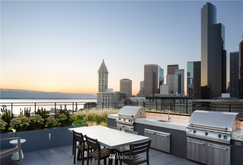 450 Main, Seattle, Washington 98104, 2 Bedrooms Bedrooms, ,1 BathroomBathrooms,Residential,For Sale,KODA Condominium,Main,NWM1876755