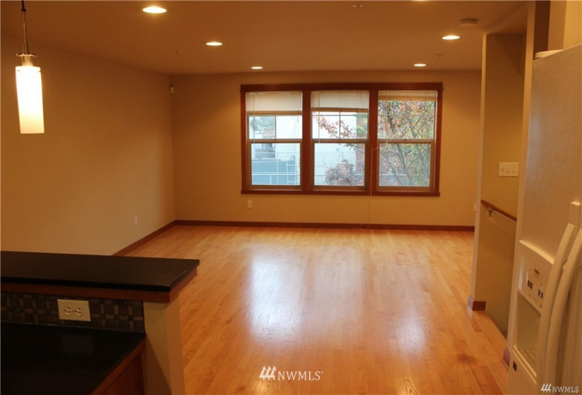 11310 8th, Seattle, Washington 98125, 3 Bedrooms Bedrooms, ,1 BathroomBathrooms,Residential Lease,For Rent,8th,NWM1881015