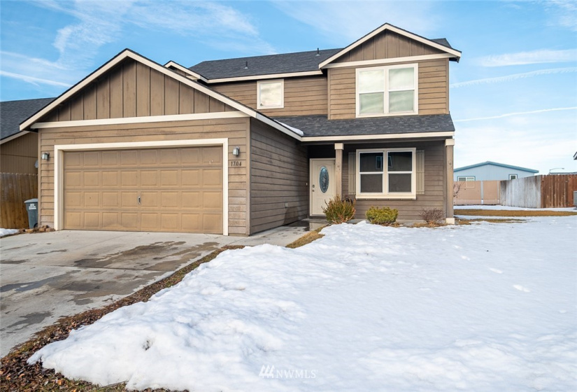 1704 Truman, Moses Lake, Washington 98837, 4 Bedrooms Bedrooms, ,2 BathroomsBathrooms,Residential,For Sale,Crossroads Phase 3,Truman,NWM1880808