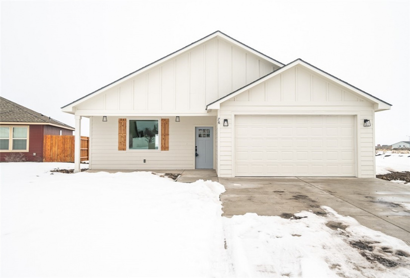 76 Parkside Loop, Ephrata, Washington 98823, 3 Bedrooms Bedrooms, ,2 BathroomsBathrooms,Residential,For Sale,Parkside Loop,NWM1880194