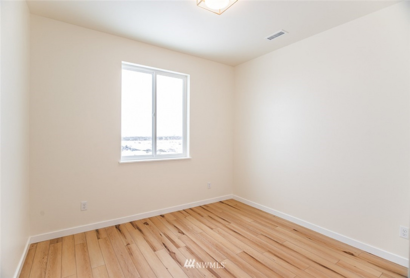 76 Parkside Loop, Ephrata, Washington 98823, 3 Bedrooms Bedrooms, ,2 BathroomsBathrooms,Residential,For Sale,Parkside Loop,NWM1880194