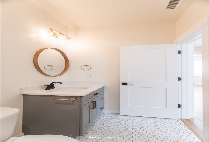 76 Parkside Loop, Ephrata, Washington 98823, 3 Bedrooms Bedrooms, ,2 BathroomsBathrooms,Residential,For Sale,Parkside Loop,NWM1880194