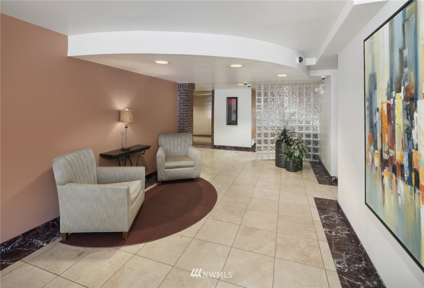 124 Bellevue, Seattle, Washington 98102, 2 Bedrooms Bedrooms, ,1 BathroomBathrooms,Residential,For Sale,Meritage Condominium,Bellevue,NWM1880993