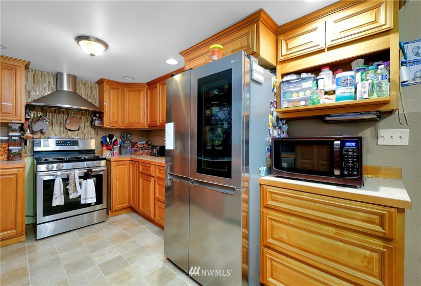 7741 Beacon, Bremerton, Washington 98311, 4 Bedrooms Bedrooms, ,2 BathroomsBathrooms,Residential,For Sale,Meadow Woods,Beacon,NWM1880751