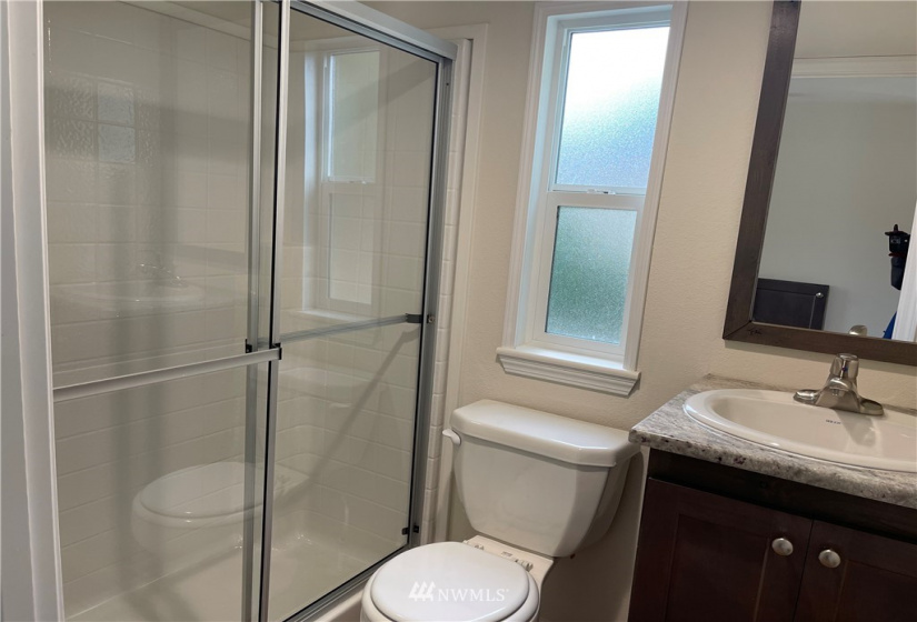 611 Cedar, Port Hadlock, Washington 98368, 1 Bedroom Bedrooms, ,Manufactured In Park,For Sale,Cedar,NWM1881062