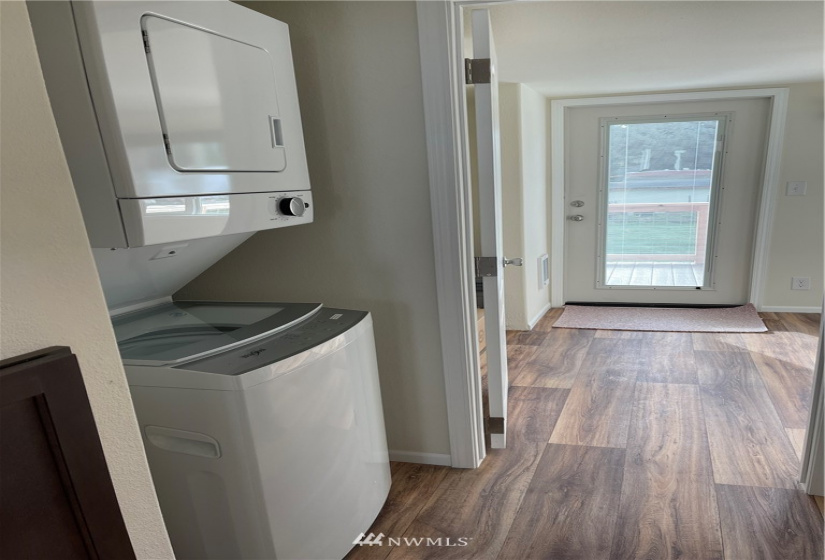 611 Cedar, Port Hadlock, Washington 98368, 1 Bedroom Bedrooms, ,Manufactured In Park,For Sale,Cedar,NWM1881062