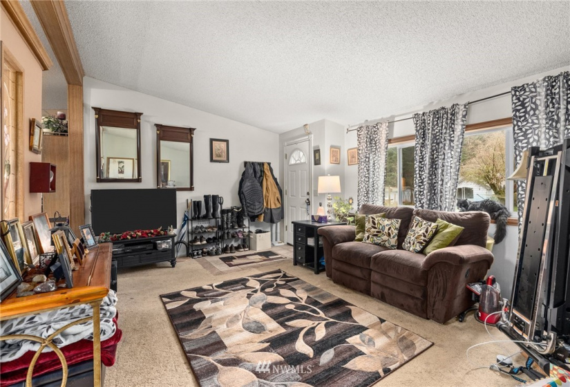 504 Brockway, Chehalis, Washington 98532, 3 Bedrooms Bedrooms, ,1 BathroomBathrooms,Residential,For Sale,Brockway,NWM1879185