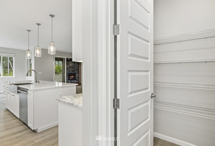 1812 135th, Tacoma, Washington 98444, 4 Bedrooms Bedrooms, ,2 BathroomsBathrooms,Residential,For Sale,Tree Run,135th,NWM1881102