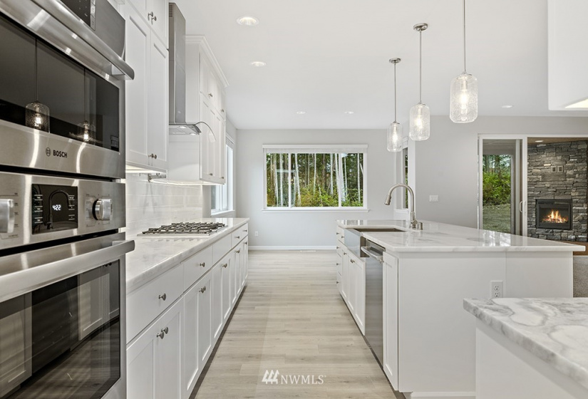 1812 135th, Tacoma, Washington 98444, 4 Bedrooms Bedrooms, ,2 BathroomsBathrooms,Residential,For Sale,Tree Run,135th,NWM1881102