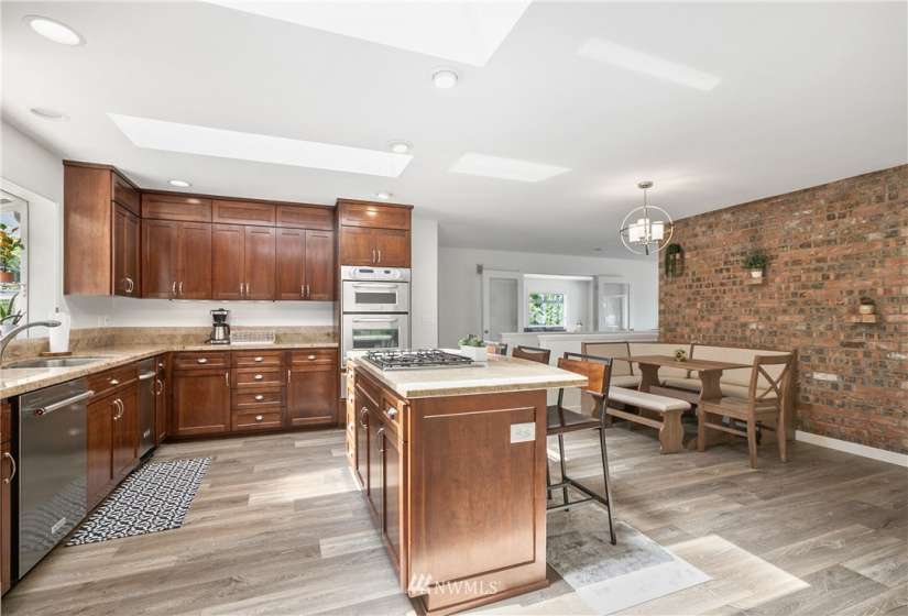 4946 Lasalle, Bellingham, Washington 98229, 4 Bedrooms Bedrooms, ,3 BathroomsBathrooms,Residential,For Sale,Lasalle,NWM1881086