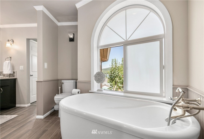 4946 Lasalle, Bellingham, Washington 98229, 4 Bedrooms Bedrooms, ,3 BathroomsBathrooms,Residential,For Sale,Lasalle,NWM1881086