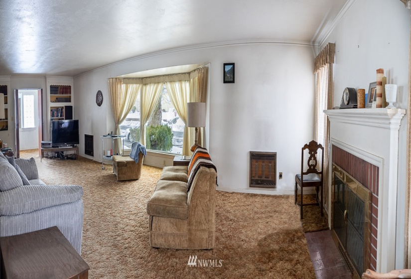 101 Birch, Omak, Washington 98841, ,Residential Income,For Sale,Birch,NWM1881078