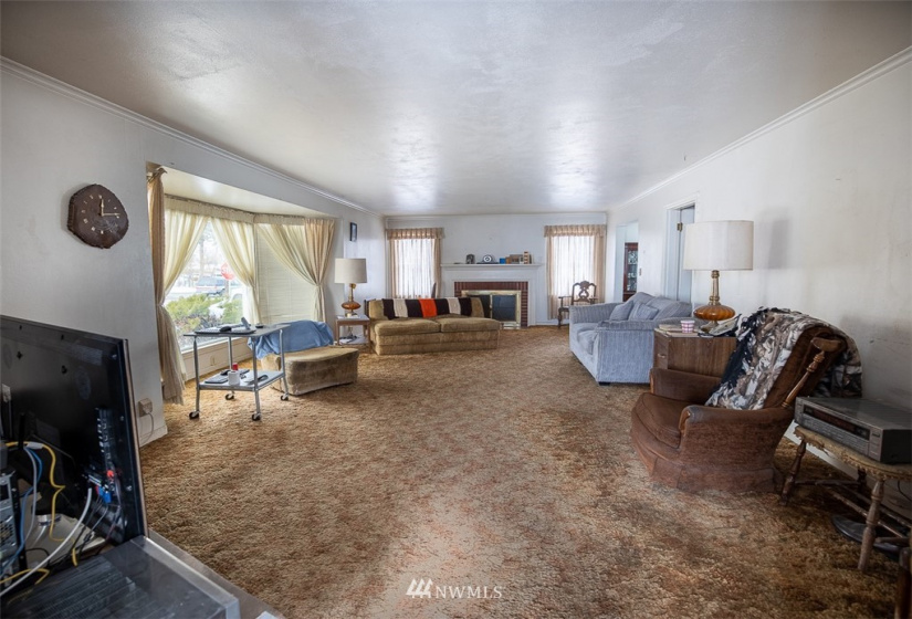 101 Birch, Omak, Washington 98841, ,Residential Income,For Sale,Birch,NWM1881078